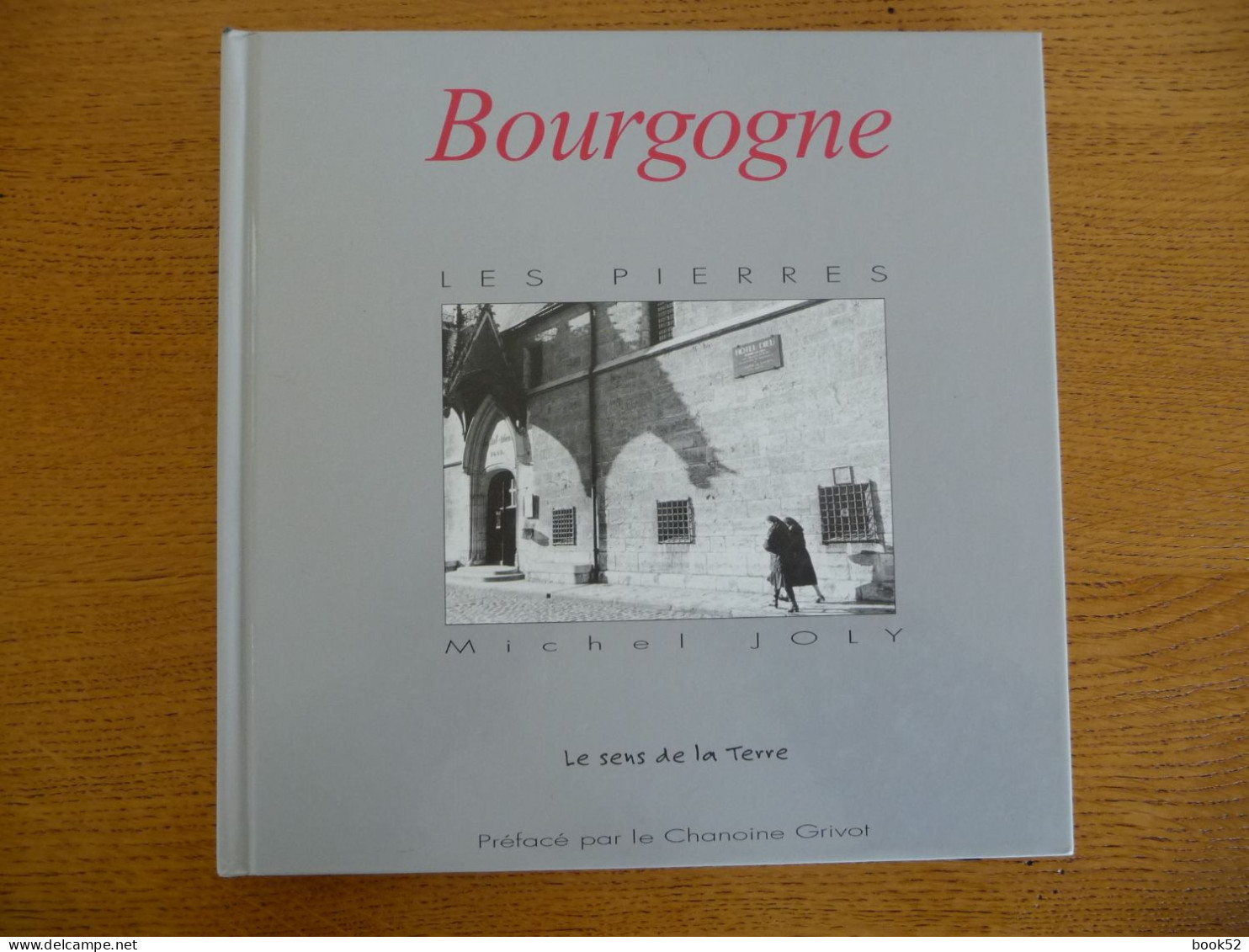 BOURGOGNE Les Pierres - Bourgogne