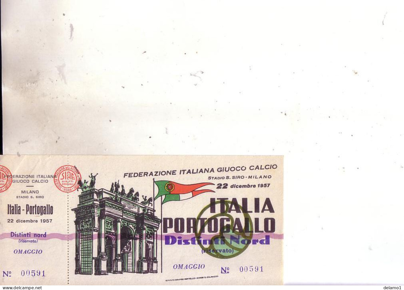 Naz. Di Calcio Italiane.--MILANO-- Biglietto Originale Incontro ---- ITALIA  -- PORTOGALLO 1957 - Abbigliamento, Souvenirs & Varie