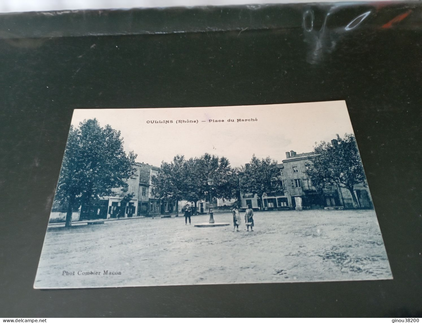 A5/53- Place Du Marché - Oullins