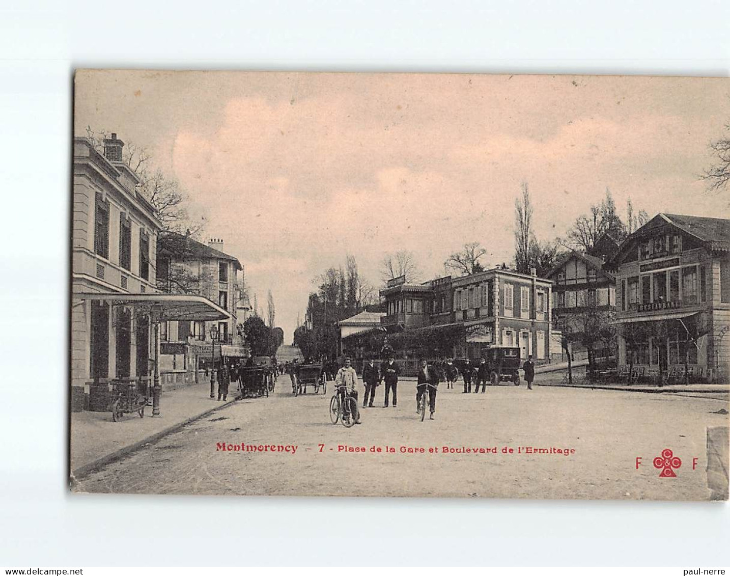 MONTMORENCY : Place De La Gare Et Boulevard De L'Ermitage - état - Montmorency