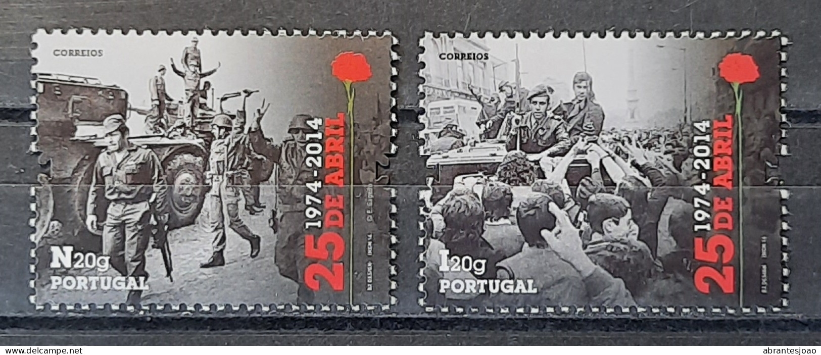 2014 - Portugal - 40 Years Of 25th April Revolution - MNH - 2 Stamps + Souvenir Sheet Of 1 Stamp - Nuovi