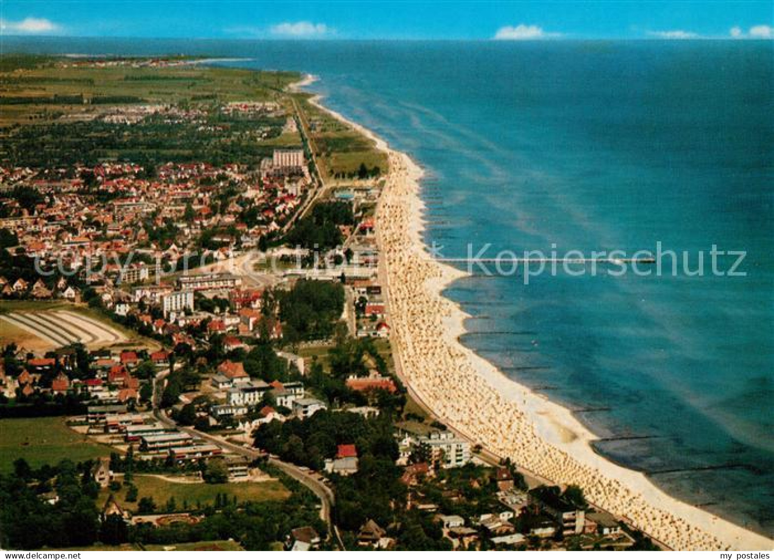 73544425 Gr?mitz Ostseebad Fliegeraufnahme Mit Strand  - Zu Identifizieren