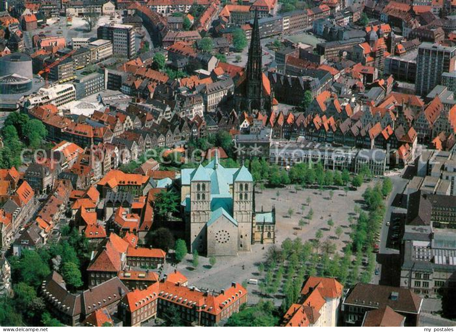 73541943 Muenster Westfalen Fliegeraufnahme Mit Dom Und St. Lambertikirche Muens - Münster