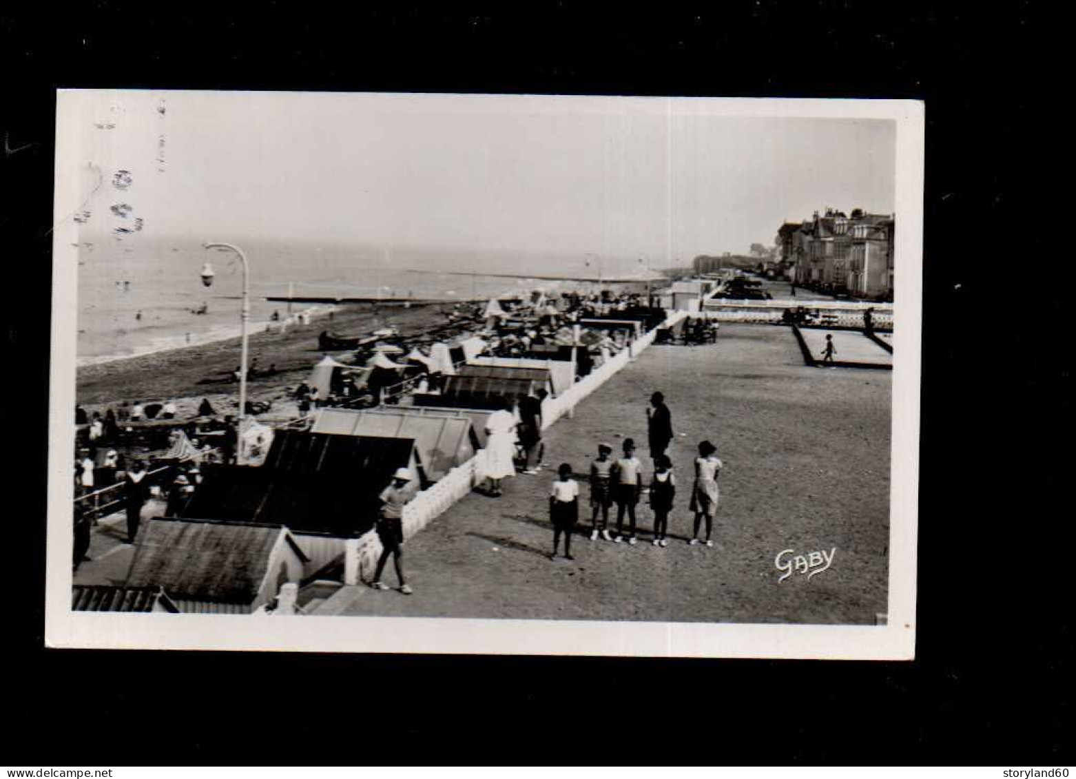 Luc Sur Mer La Plage Et Les Cabines - Luc Sur Mer