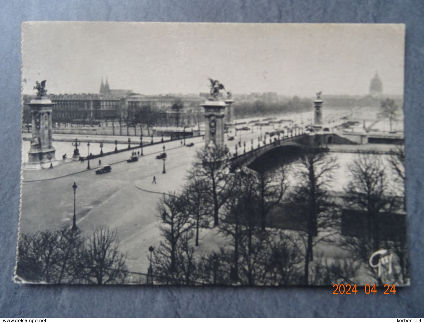 LE PONT ALEXANDRE  III - The River Seine And Its Banks