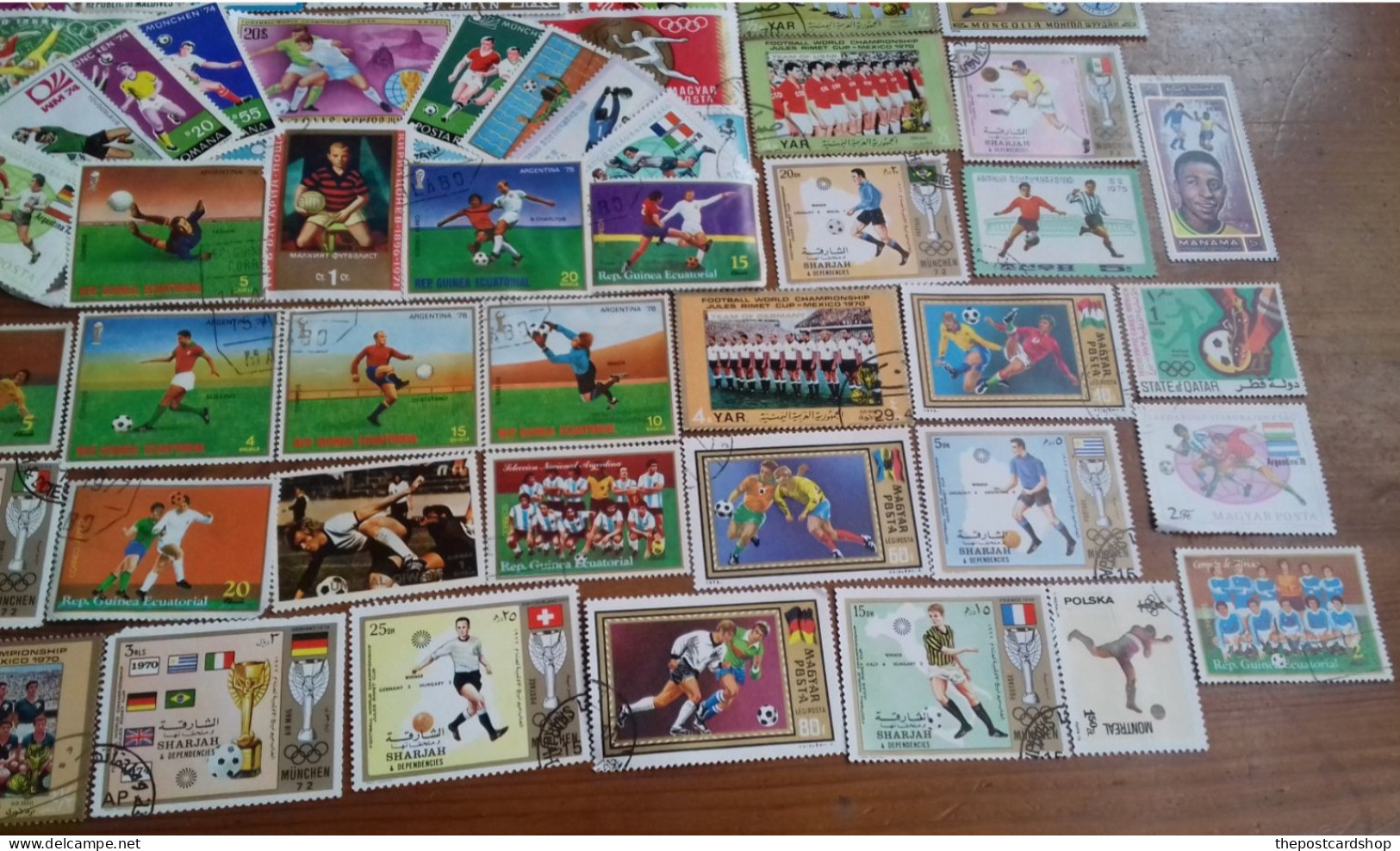 100 DIFFERENT FOOTBALL SOCCER STAMPS ALL ARE ALMOST FROM 50 YEARS AGO PELE BOBBY MOORE ETC