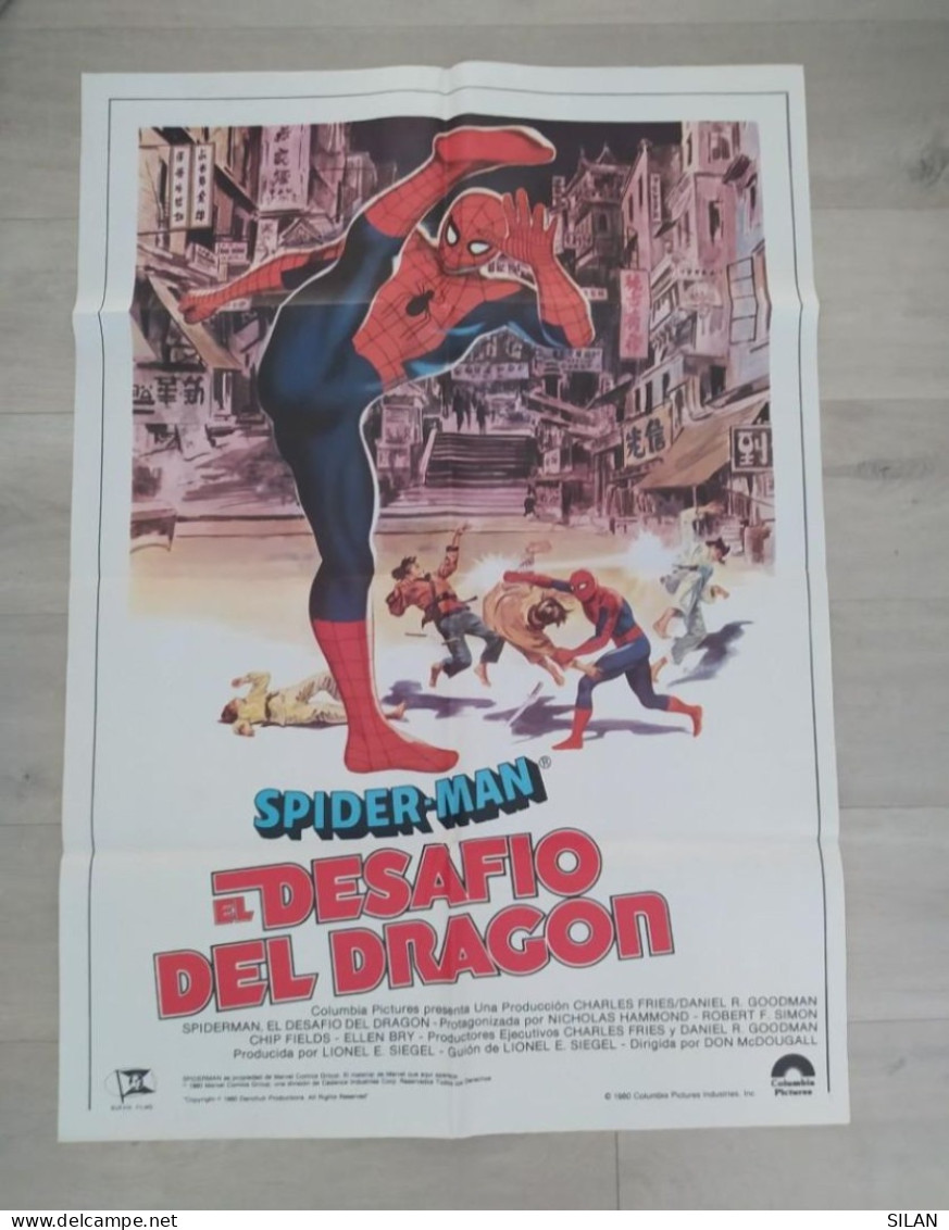 Cartel Original Cine Del Estreno Spiderman El Desafío Del Dragón 1980 Marvel  Affiche Originale Du Film Pour La Première - Autres Formats