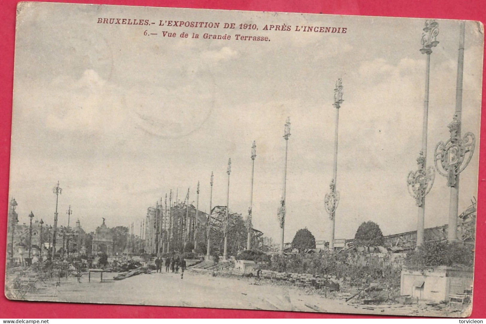 C.P. Bruxelles = Exposition 1910 : L'incendie Des 14-15 Août : Après L' Incendie : Vue De La Grande  Terrasse - Bruxelles-ville