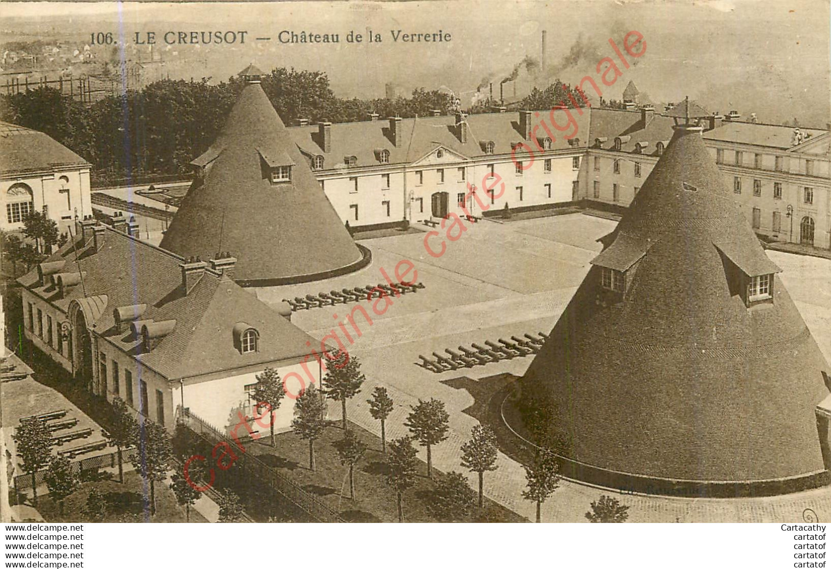 71.  LE CREUSOT .  Château De La Verrerie . - Le Creusot