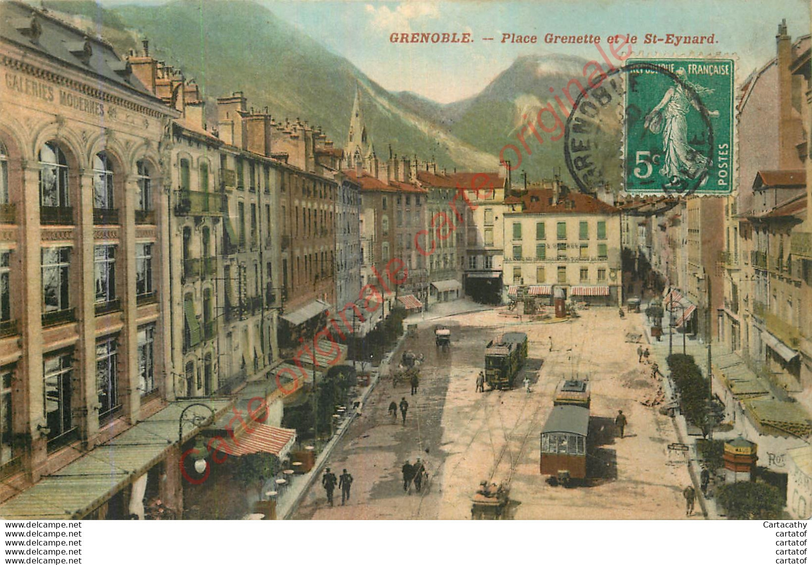 38.  GRENOBLE .  Place Grenette Et Le St-Eynard .  CPA Colorisée . - Grenoble
