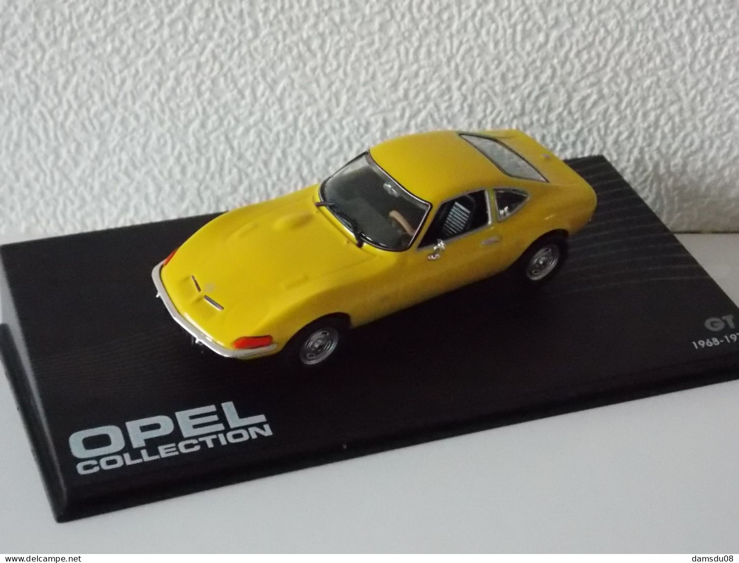 IXO Opel GT 1968-1973 Echelle 1/43 En Boite Vitrine - Ixo