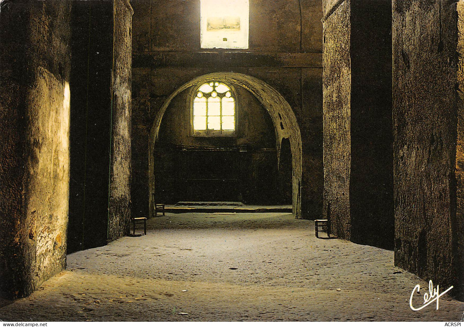 SAINT EMILION Intérieur De L'église Monolithe Creusée Dans Le Roc  2 (scan Recto Verso)MG2803 - Saint-Emilion
