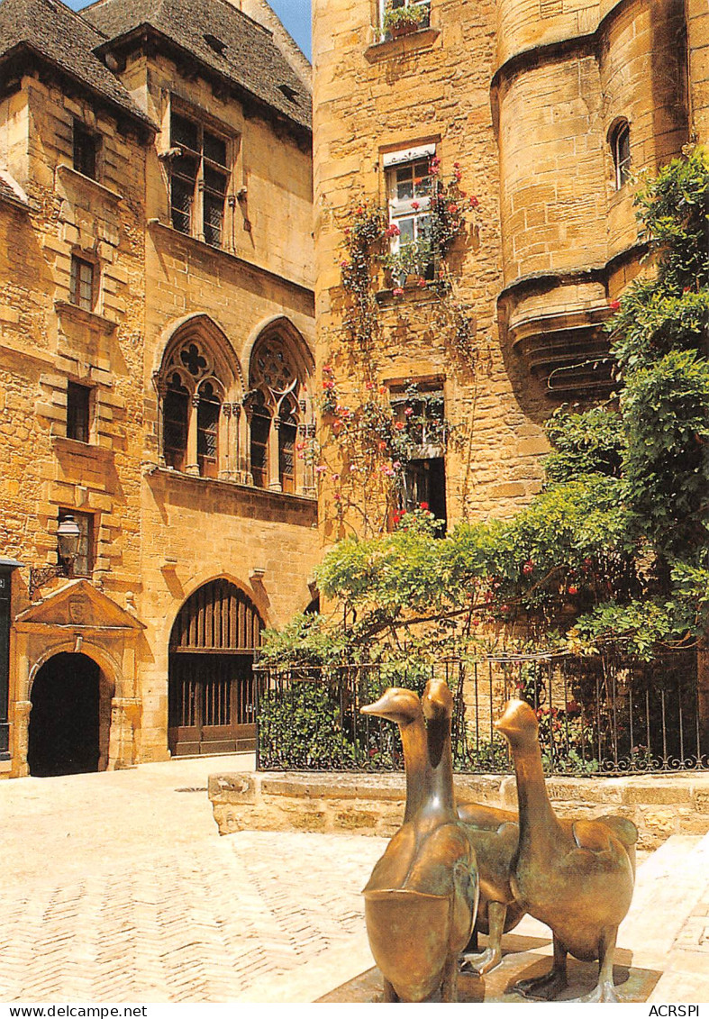 SARLAT La Place Des Oies   5  (scan Recto Verso)MG2829 - Sarlat La Caneda