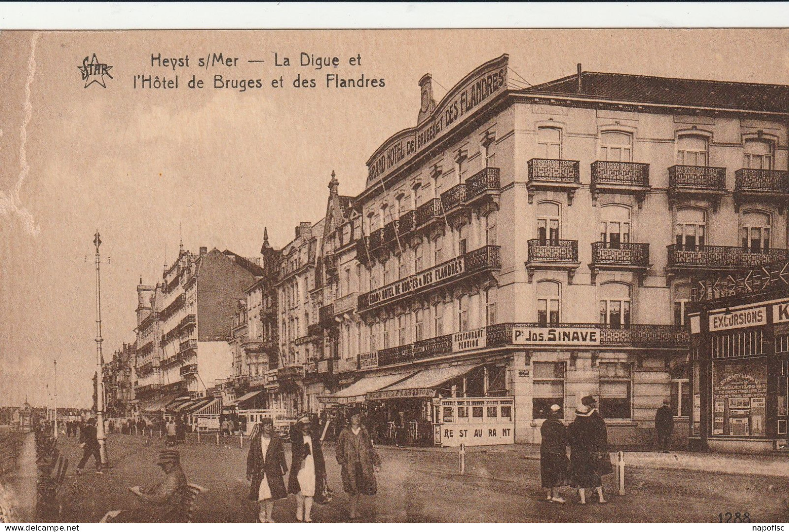 104-Heyst-sur-Mer La Digue Et L'Hotel De Bruges Et Des Flandres - Heist