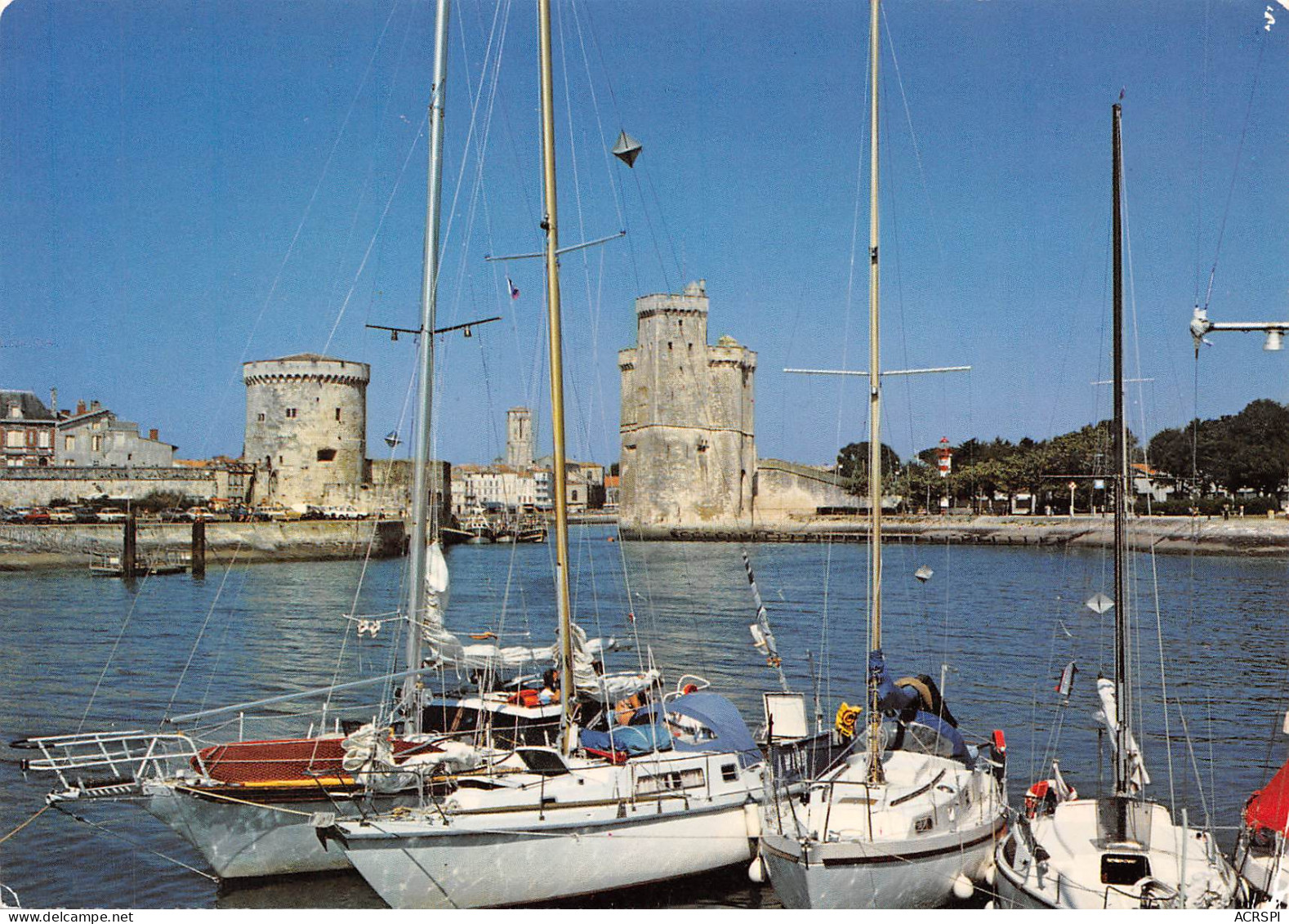 LA ROCHELLE  Le Port, La Tour St Nicolas Et La Tour De La Chaine  29 (scan Recto Verso)MG2854 - La Rochelle