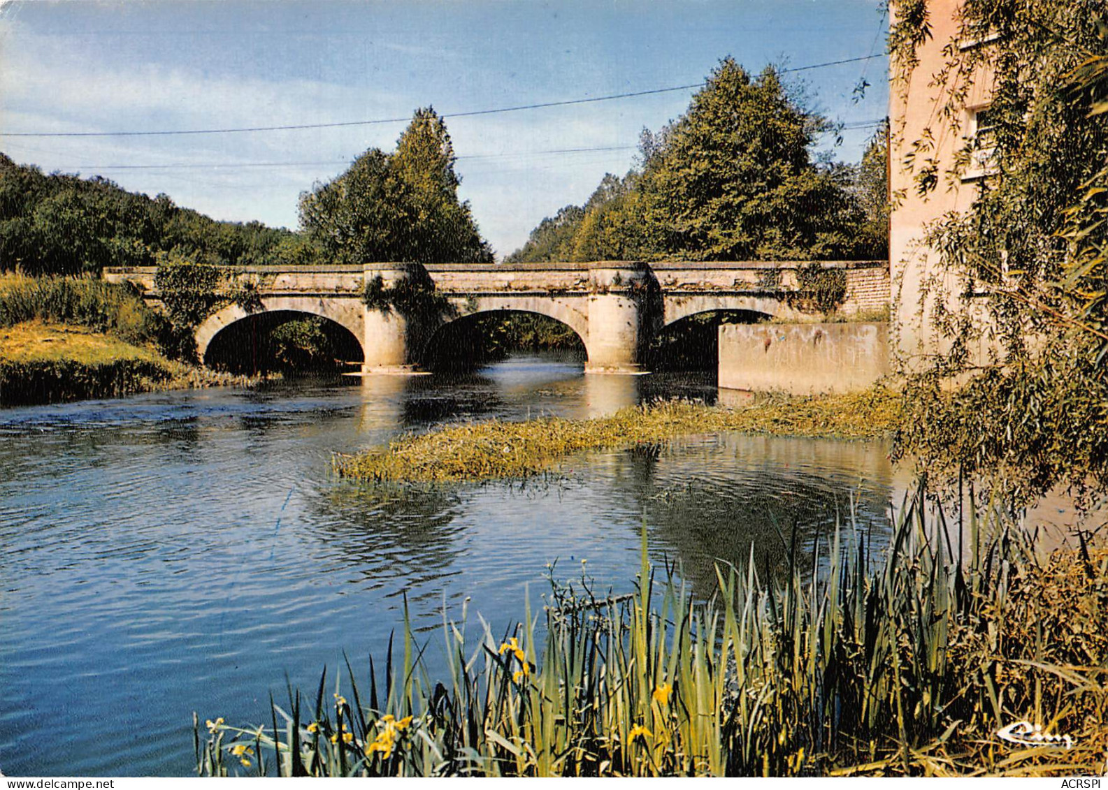 CHARROUX Le Pont De Rochemeaux Sur La Charente    48 (scan Recto Verso)MG2858 - Charroux