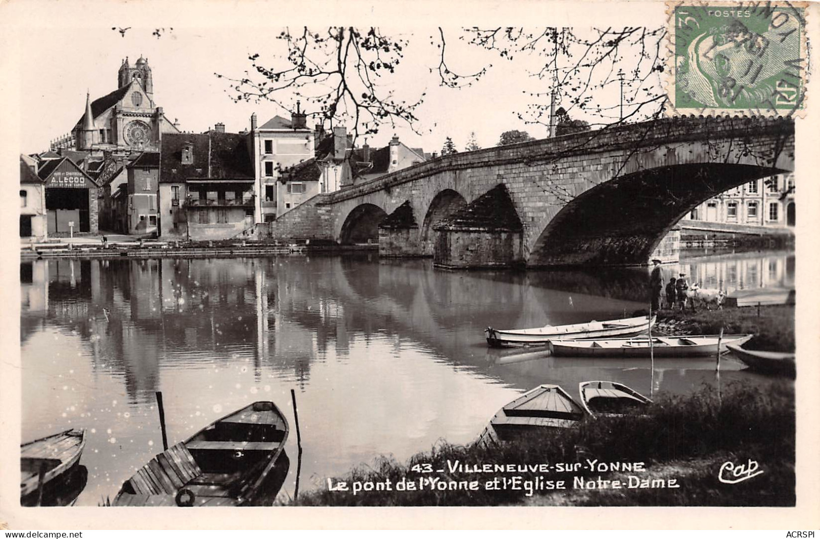 VILLENEUVE SUR YONNE Le Pont De L'yonne Et L'eglise Notre Dame 15 (scan Recto Verso)MG2868BIS - Villeneuve-sur-Yonne