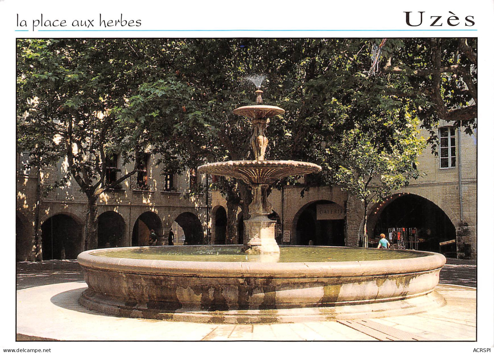 UZES  La  Place Aux Herbes   35 (scan Recto Verso)MG2879 - Uzès