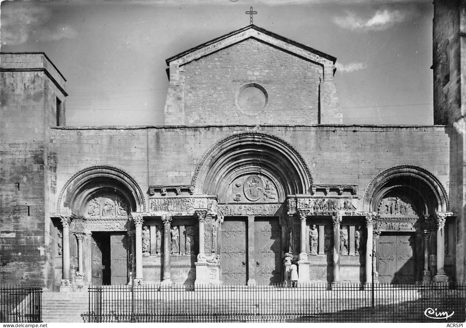 SAINT-GILLES Eglise Abbatiale XIIe S - Façade   34 (scan Recto Verso)MG2879 - Saint-Gilles