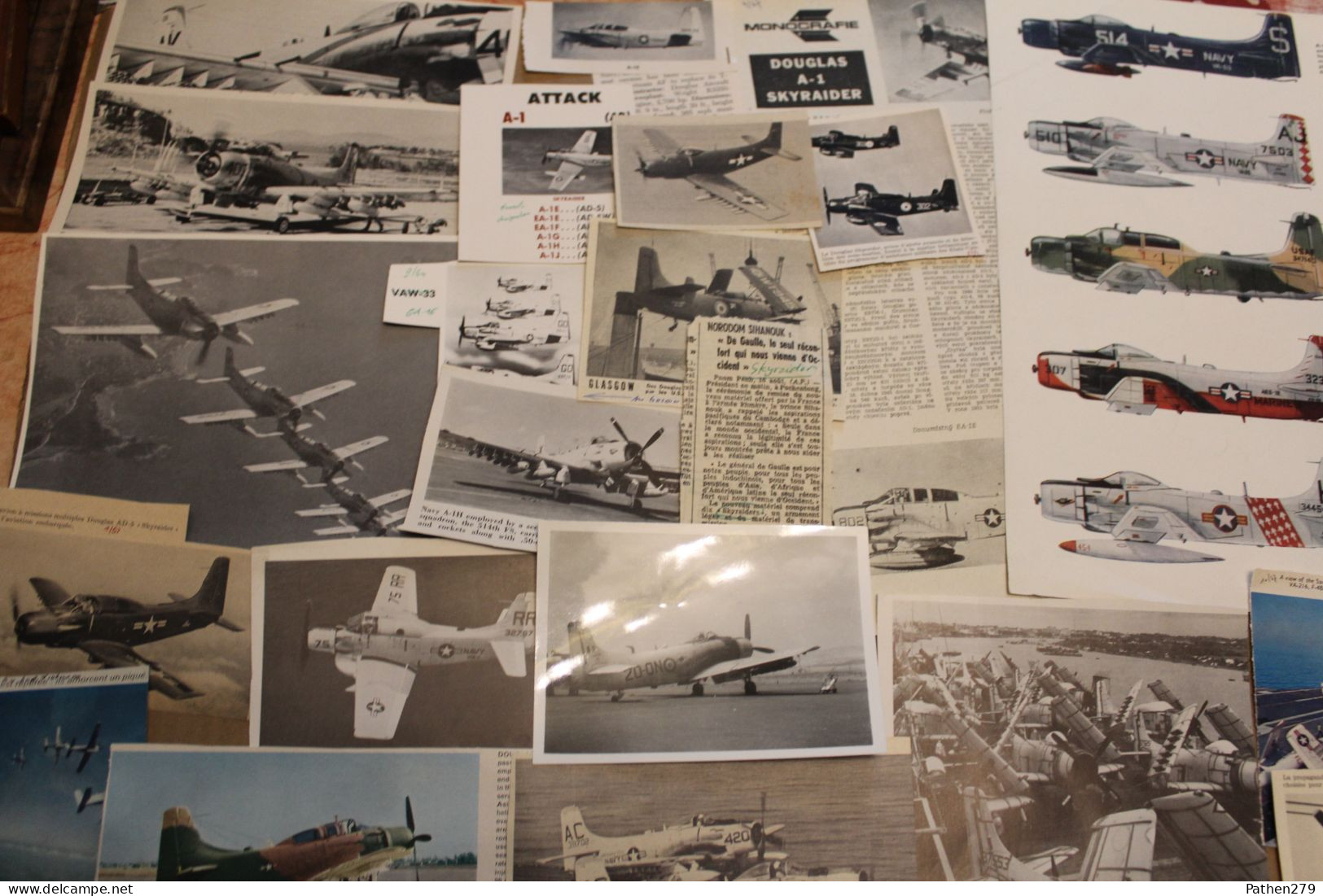 Lot De 194g D'anciennes Coupures De Presse Et Photo De L'aéronef Américain Douglas AD "Skyraider" - Aviation