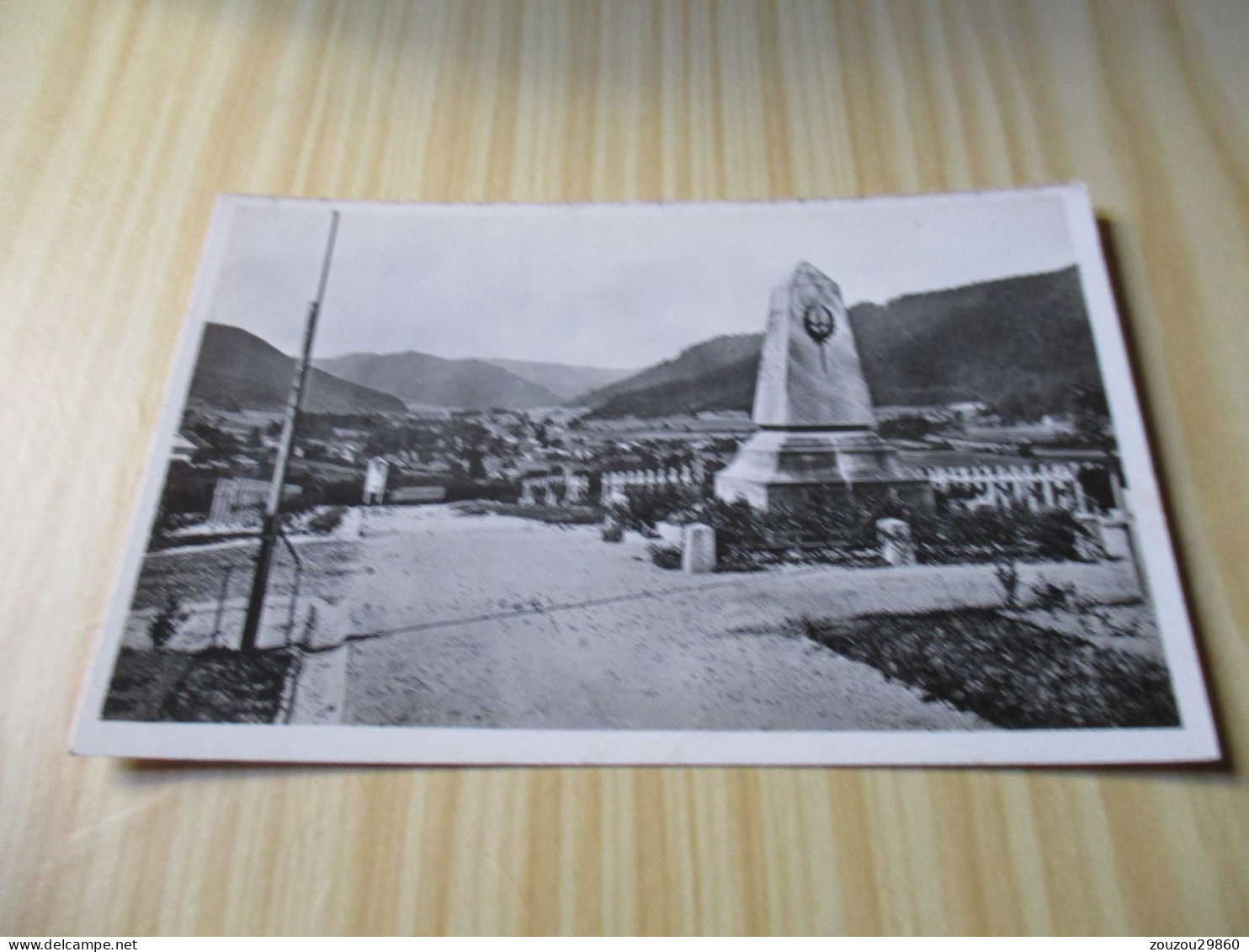 CPA Saint-Dié (88).Cimetière National Des Tiges. Le Monument Aux Morts 1914-1918. - Saint Die