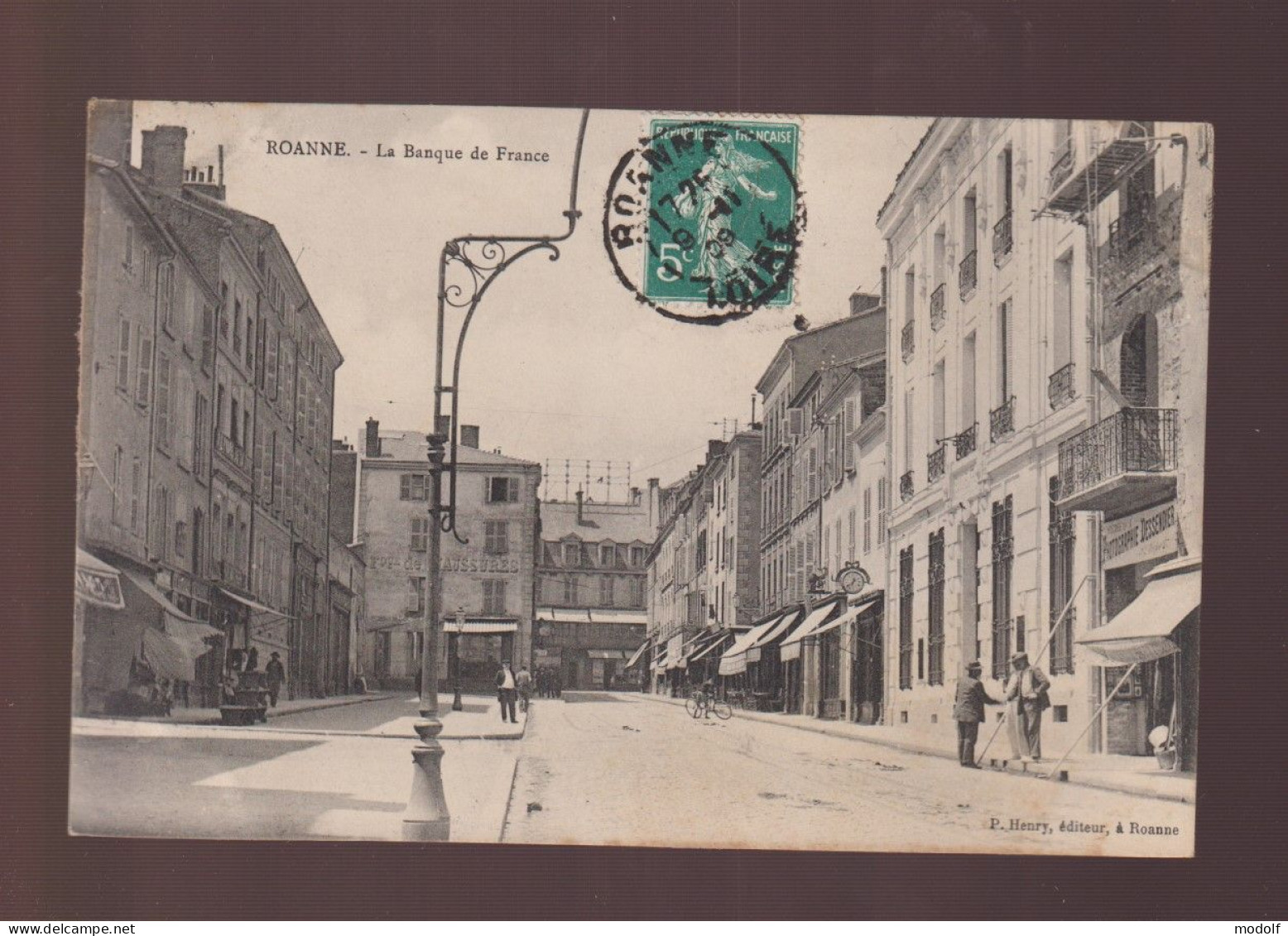CPA - 42 - Roanne - La Banque De France - Animée - Circulée En 1909 - Roanne