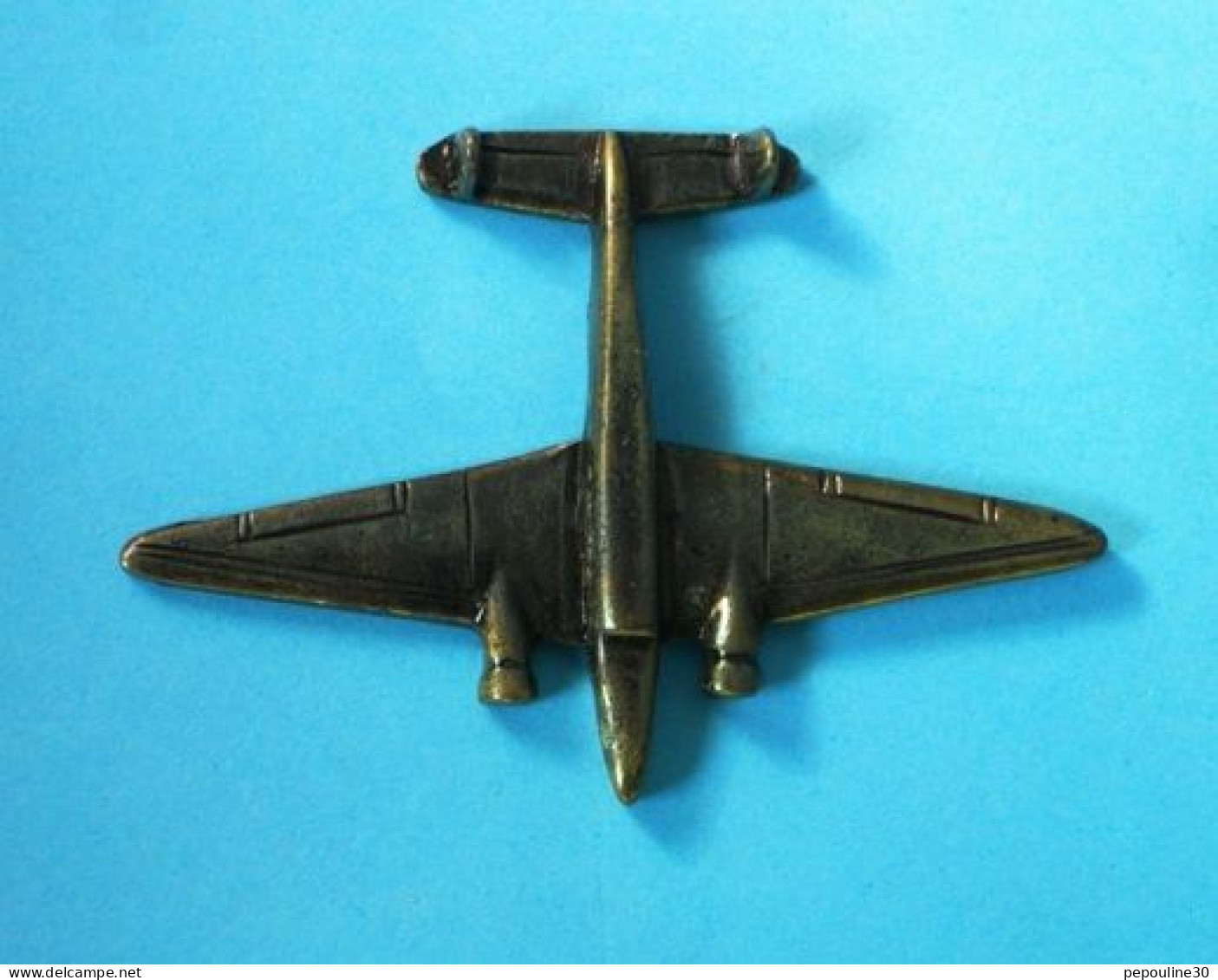 1 PIN'S //   ** AVION / LOCKHEED C-36A ELECTRA ** '3D ** - Militaria