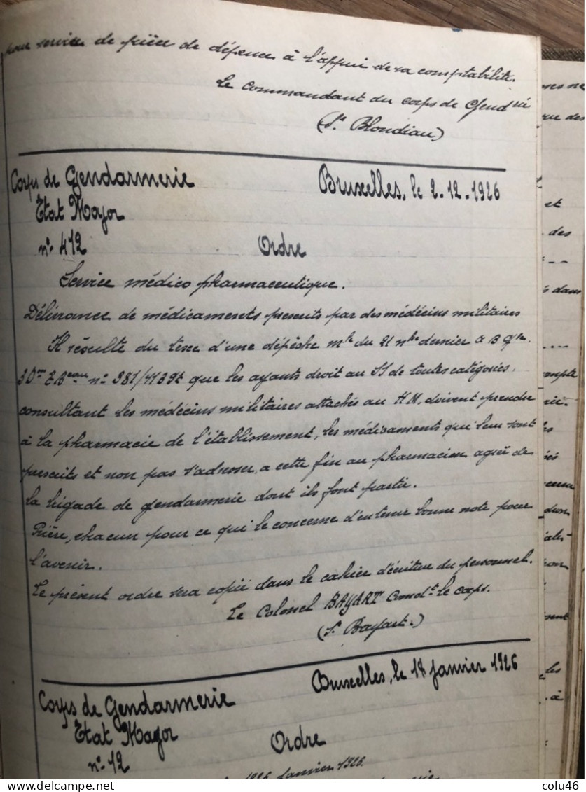 Lot Gendarmerie Belge Années 1920 1930 Cahier écriture Médailles Photo Groupe De Gendarmes - Police