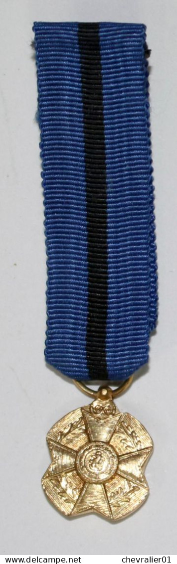 Médaille-BE-021A-di_Ordre De Leopold II_Or_diminutif_20-01 - Belgique