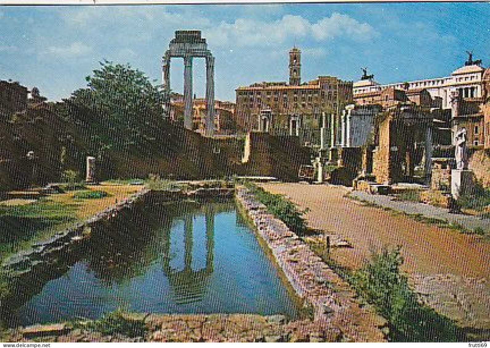 AK 216875 ITALY - Roma - Foro Romano - Plaatsen & Squares