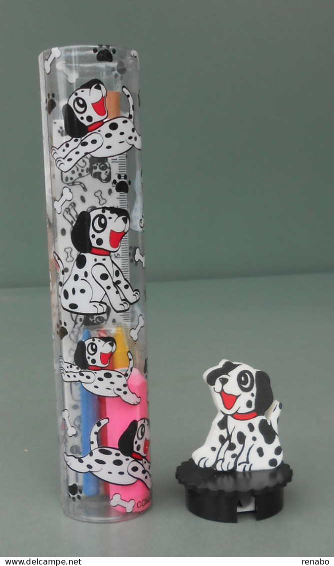 Tubo In Plastica Con Cani Dalmata Disegnati + Sul Tappo: Taiwan; Temperamatite, Pencil-Sharpener, Anspitzer, Never Used. - Cani