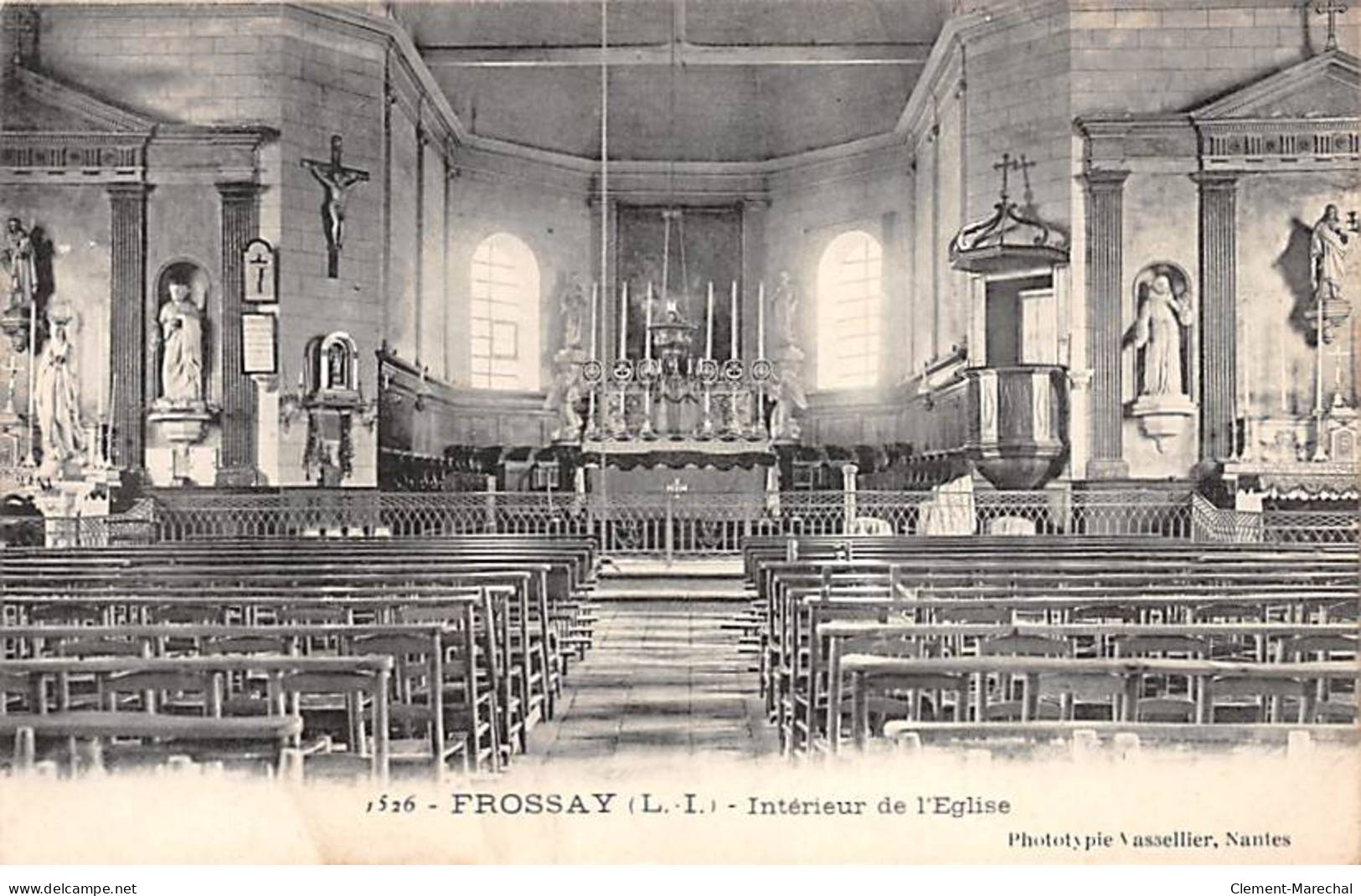 FROSSAY - Intérieur De L'Eglise - Très Bon état - Frossay