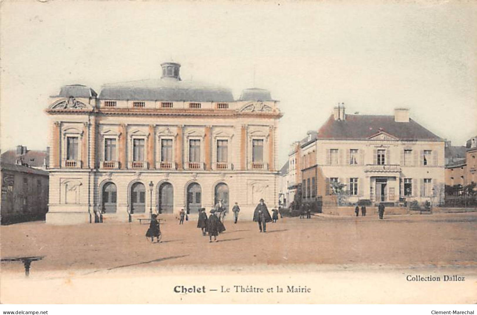 CHOLET - Le Théâtre Et La Mairie - Très Bon état - Cholet