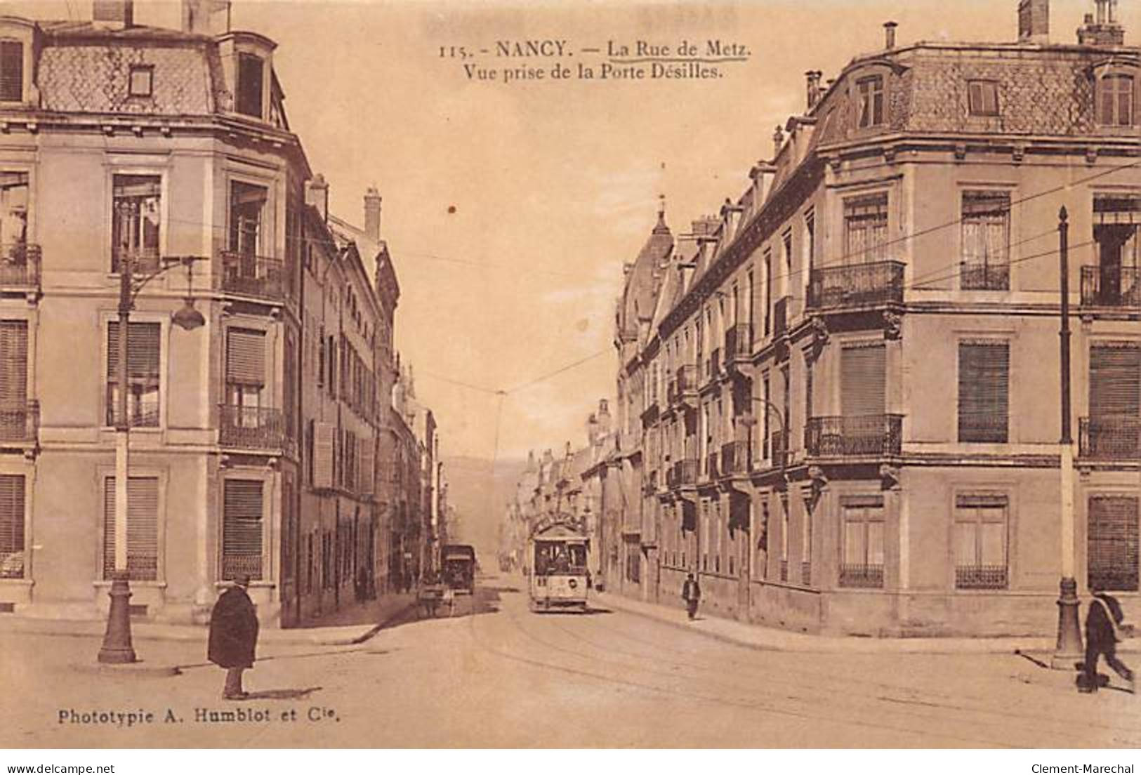 NANCY - La Rue De Metz - Vue Prise De La Porte Désilles - Très Bon état - Nancy