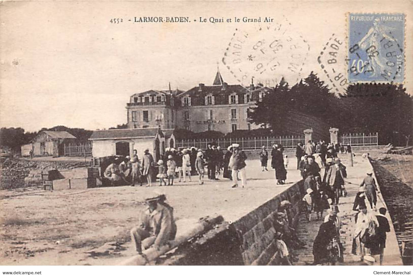 LARMOR BADEN - Le Quai Et Le Grand Air - Très Bon état - Larmor-Plage