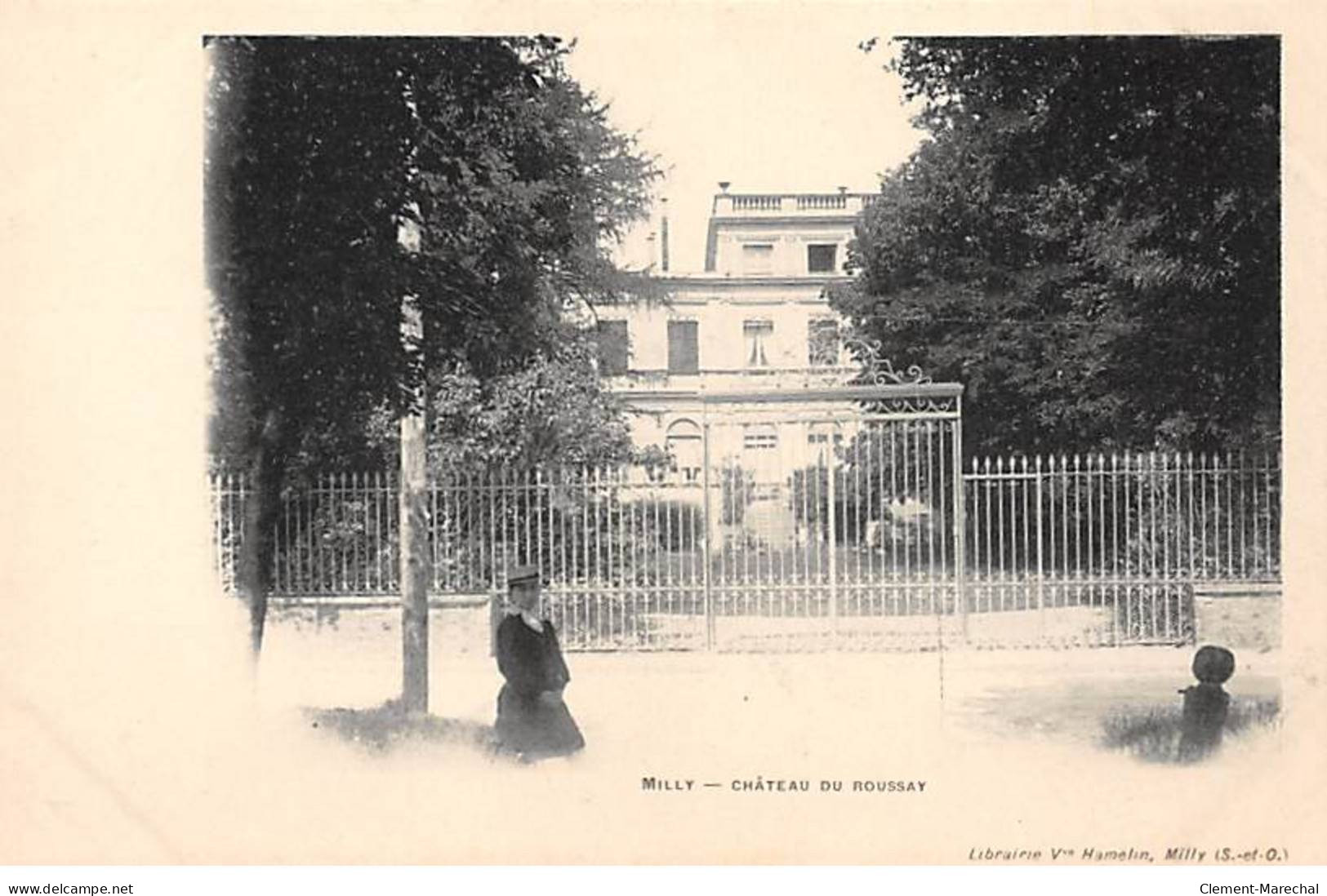 MILLY - Château Du Roussay - Très Bon état - Milly La Foret