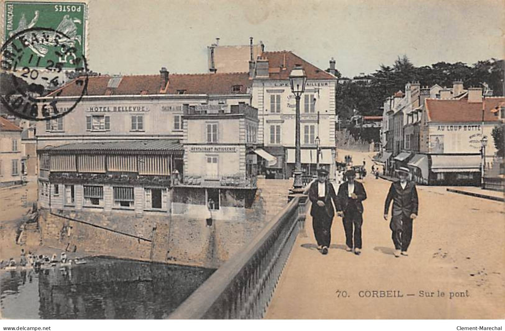 CORBEIL - Sur Le Pont - Très Bon état - Corbeil Essonnes