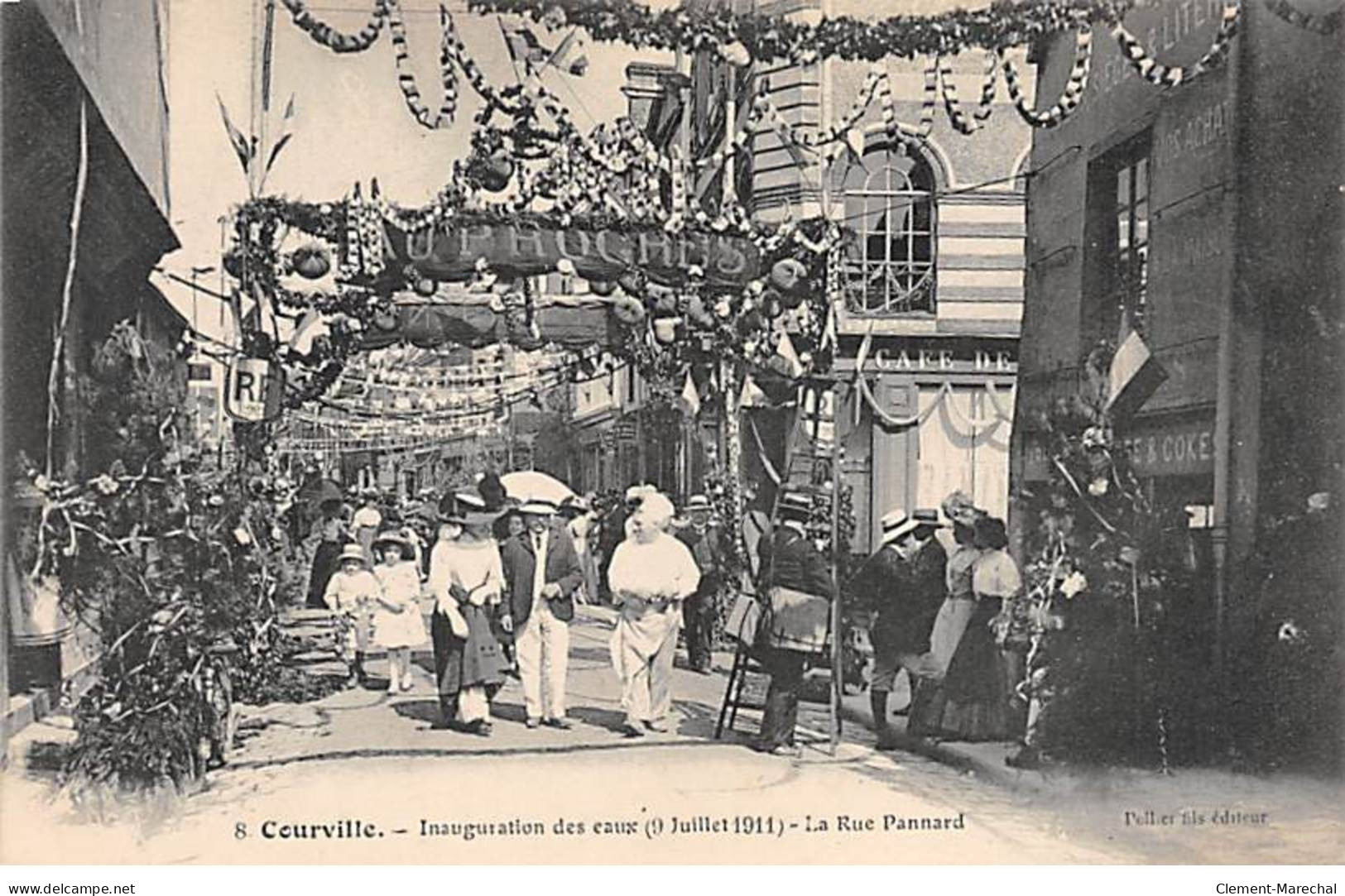 COURVILLE - Inauguration Des Eaux - 9 Juillet 1911 - La Rue Pannard - Très Bon état - Courville