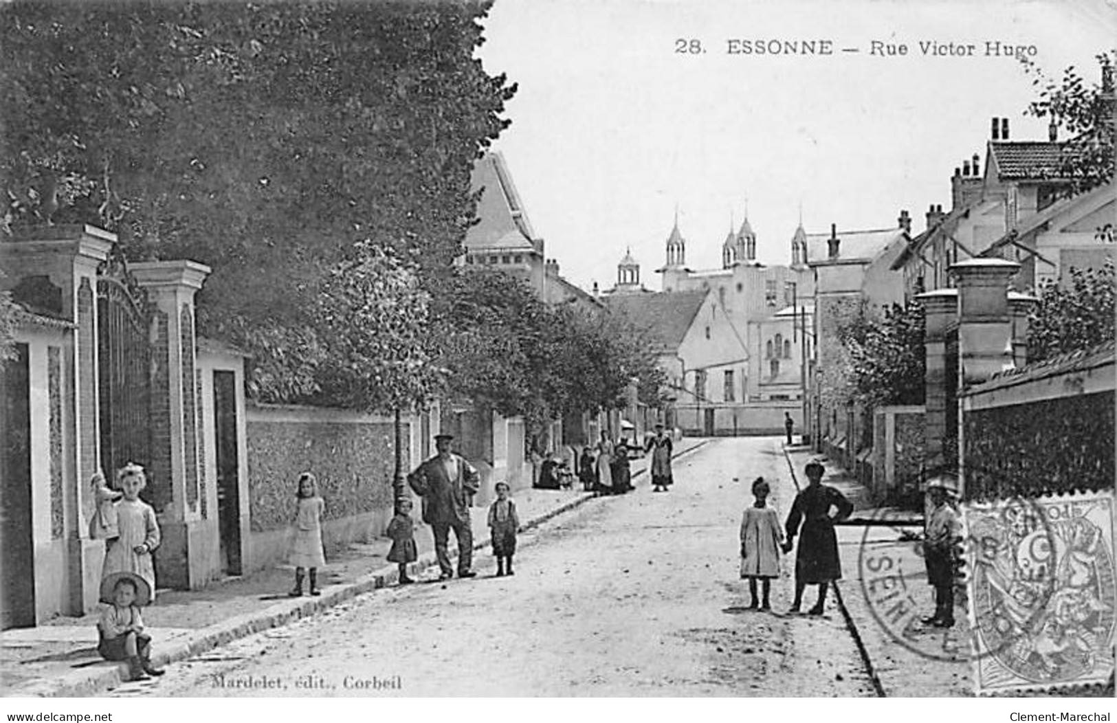 ESSONNE - Rue Victor Hugo - Très Bon état - Essonnes