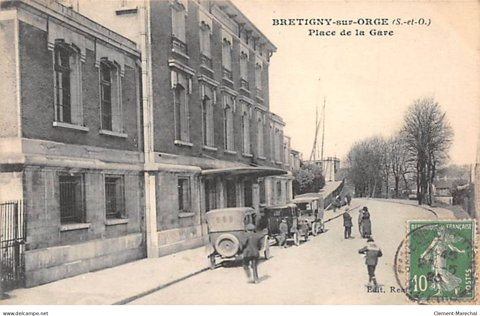 BRETIGNY SUR ORGE - Place De La Gare - Très Bon état - Bretigny Sur Orge