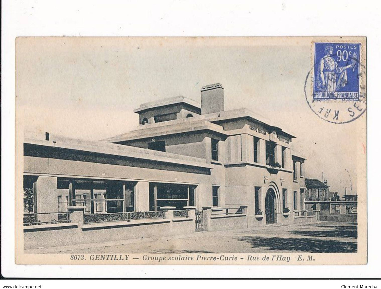 GENTILLY: Groupe Scolaire Pierre-curie, Rue De L'hay - Très Bon état - Gentilly