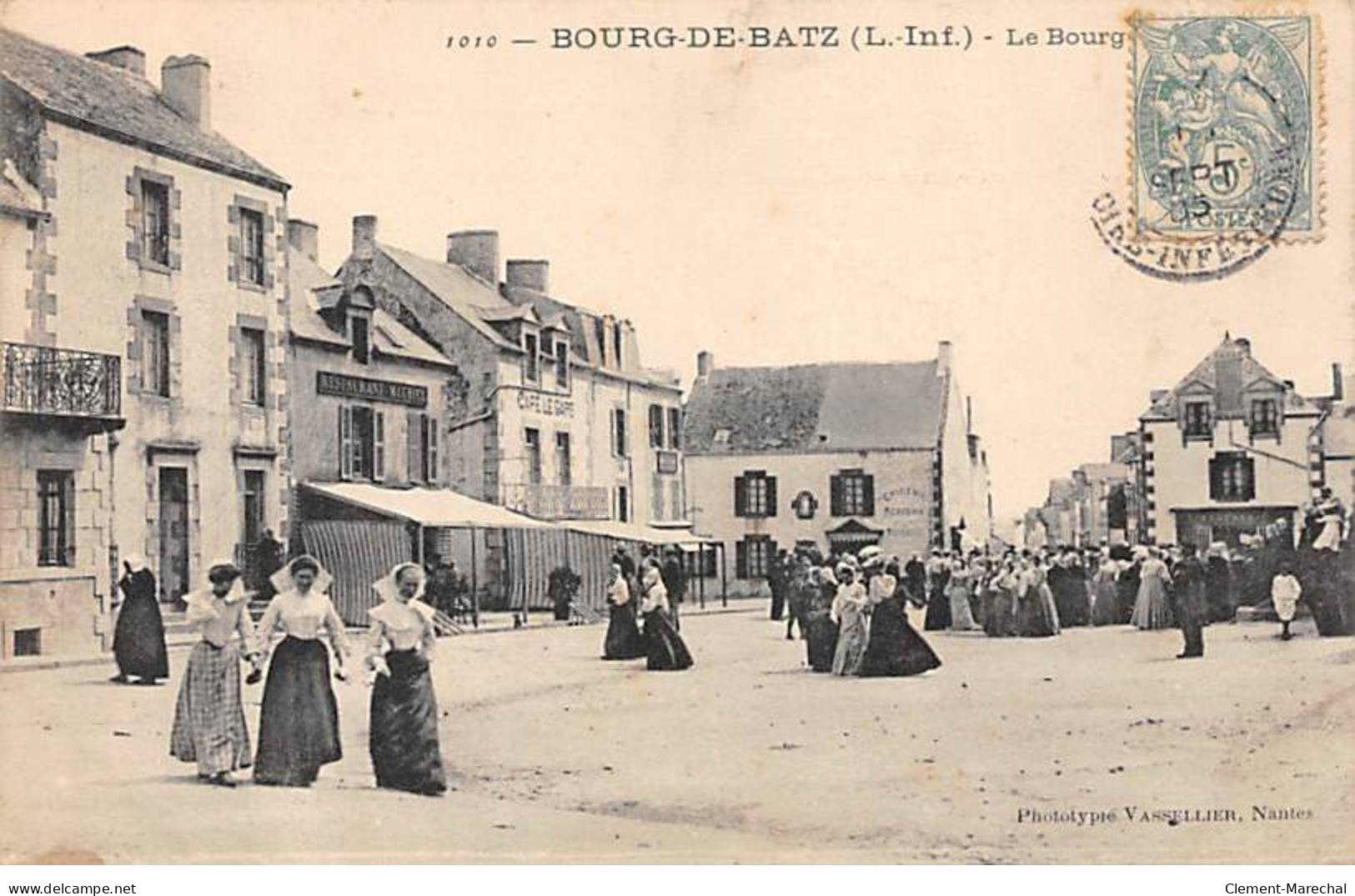 BOURG DE BATZ - Le Bourg - Très Bon état - Batz-sur-Mer (Bourg De B.)