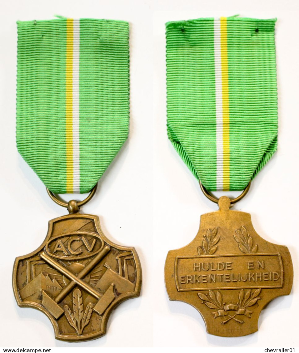 Médaille Syndicats-BE_ACV_003_bronze_syndicat Chrétrien_Christelijk Vakverbond_20-17 - Professionnels / De Société