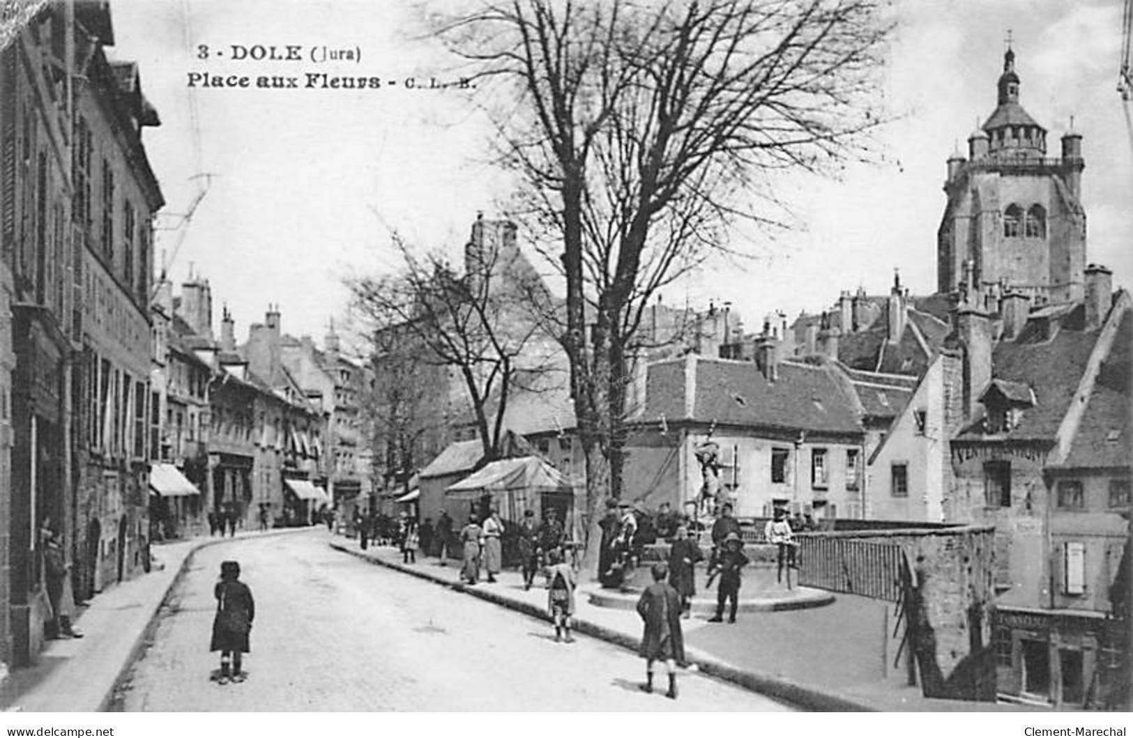 DOLE - Place Aux Fleurs - Très Bon état - Dole