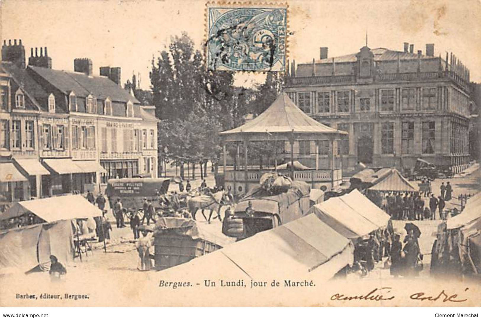 BERGUES - Un Lundi , Jour De Marché - Très Bon état - Bergues