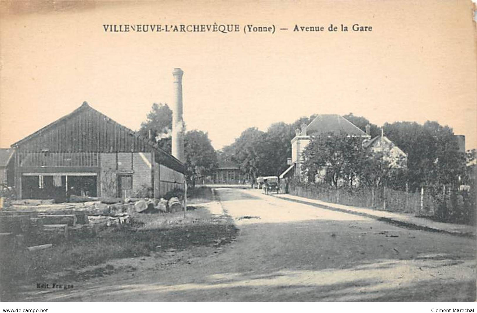 VILLENEUVE L'ARCHEVEQUE - Avenue De La Gare - Très Bon état - Villeneuve-l'Archevêque