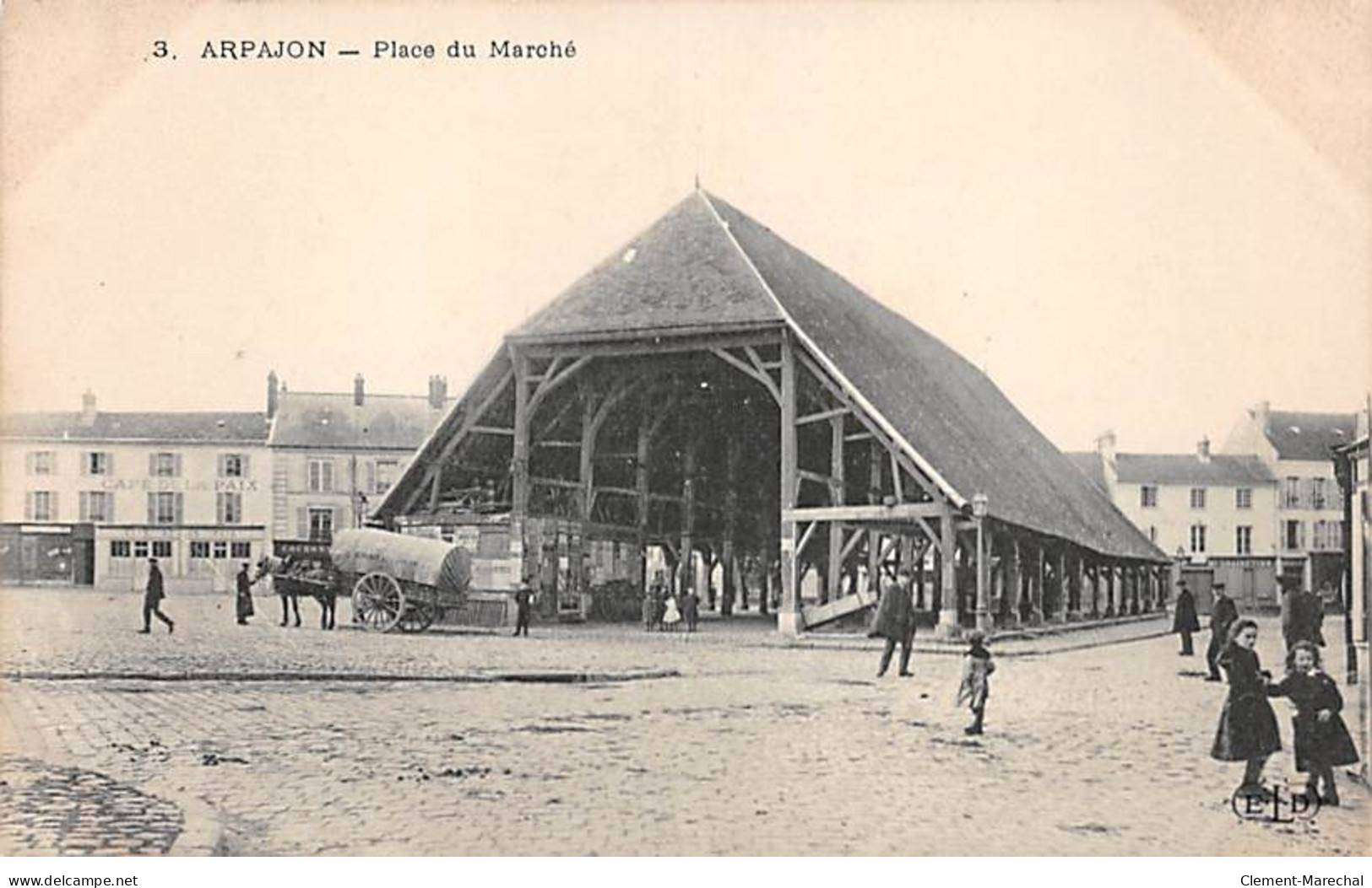 ARPAJON - Place Du Marché - Très Bon état - Arpajon