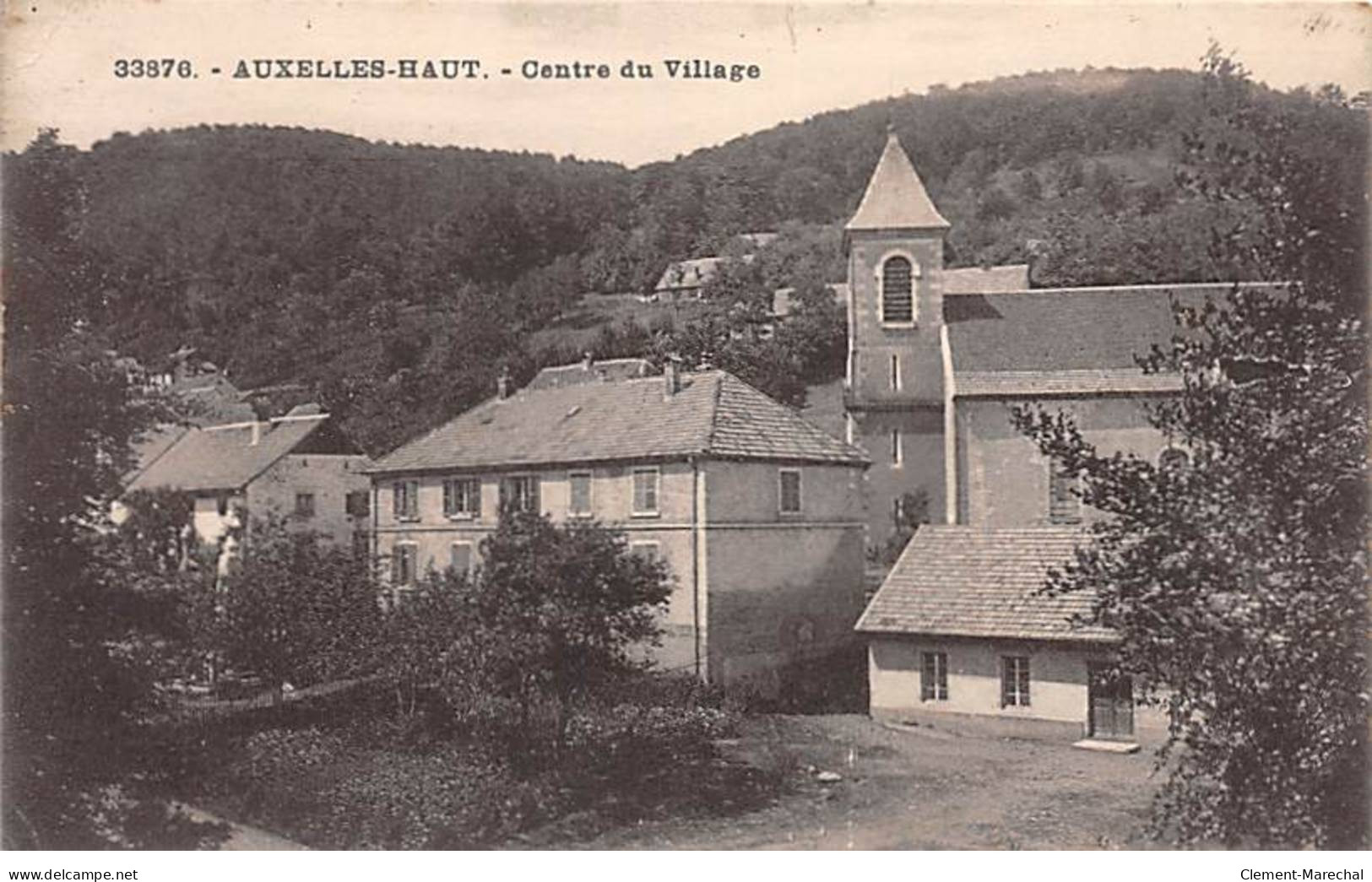 AUXELLES HAUT - Centre Du Village - Très Bon état - Other & Unclassified