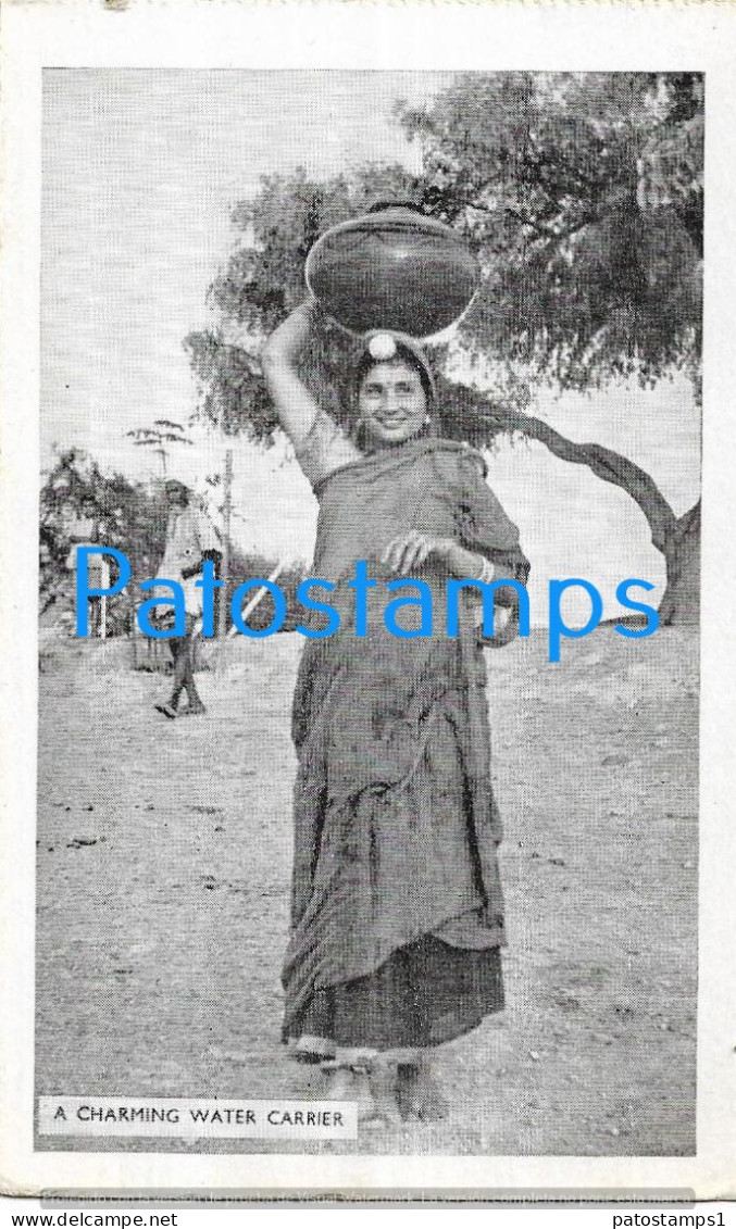 228152 AFRICA COSTUMES NATIVE A CHARMING WATER CARRIER POSTAL POSTCARD - Non Classés