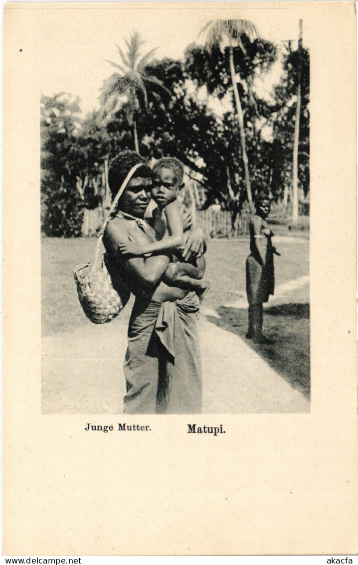 PC NEW GUINEA, MATUPI, JUNGE MUTTER, Vintage Postcard (b53619) - Papouasie-Nouvelle-Guinée